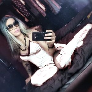 Meet your Posher! She's a trap!